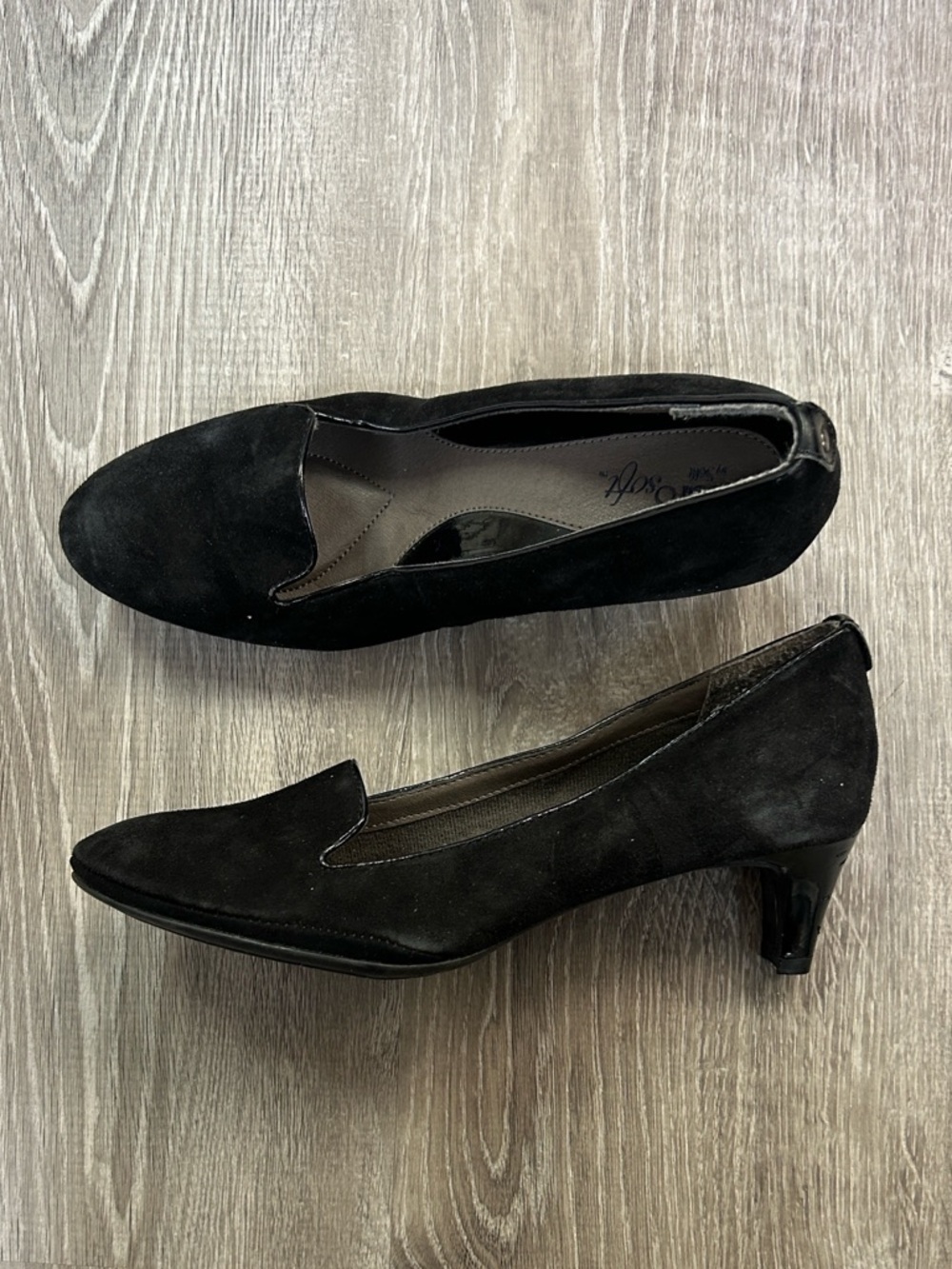 Eurosoft by Sofft Faux Suede Pump Kitten Heel